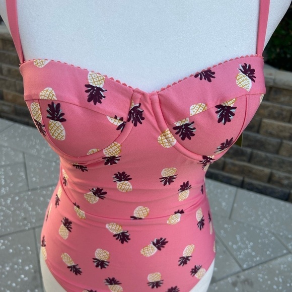 🍍Kate Spade NWT Laniakea Beach One Piece Apricot Pineapple Print Swimsuit Sz S - Picture 3 of 12